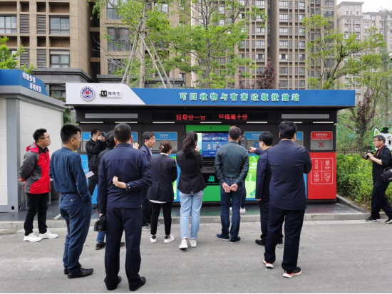 貓先生環(huán)保垃圾房，定時(shí)定點(diǎn)生活垃圾投放站，垃圾房廠家